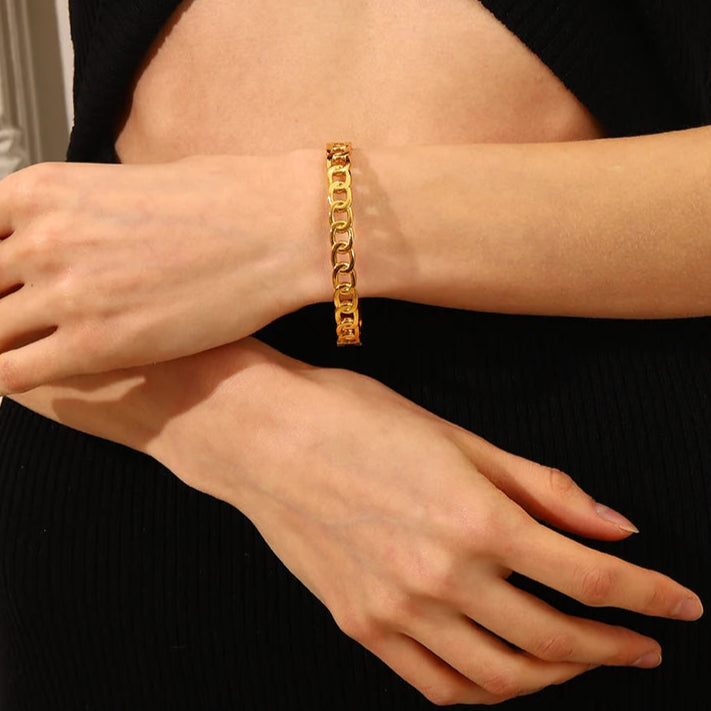 Hollow Chain Bangle