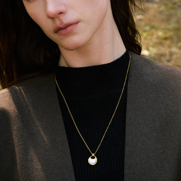 Natural Shell Long Chain